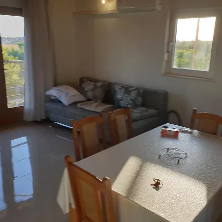 Impeccable 2-bed House In Privlaka Croatia * Privlaka (Zadar)